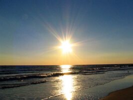 sole-spiaggia-mare